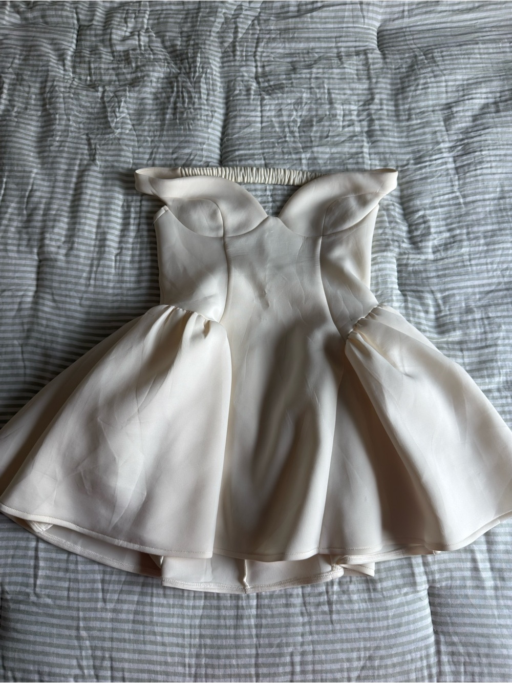 Fashion Nova Strapless Cream Party Dress